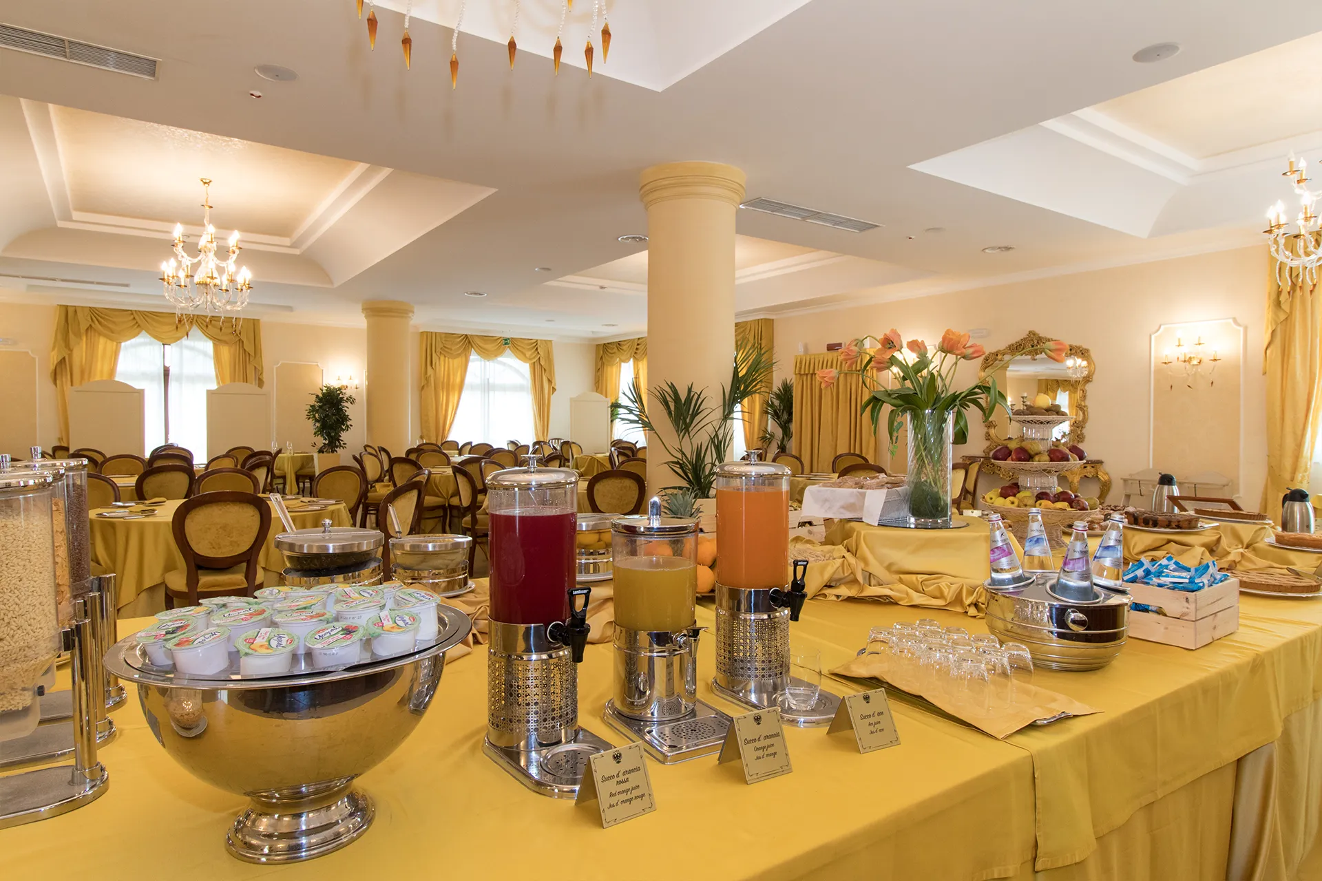Cerchi una location per eventi a Enna Visita il Federico II Palace Hotel2 colazione9
