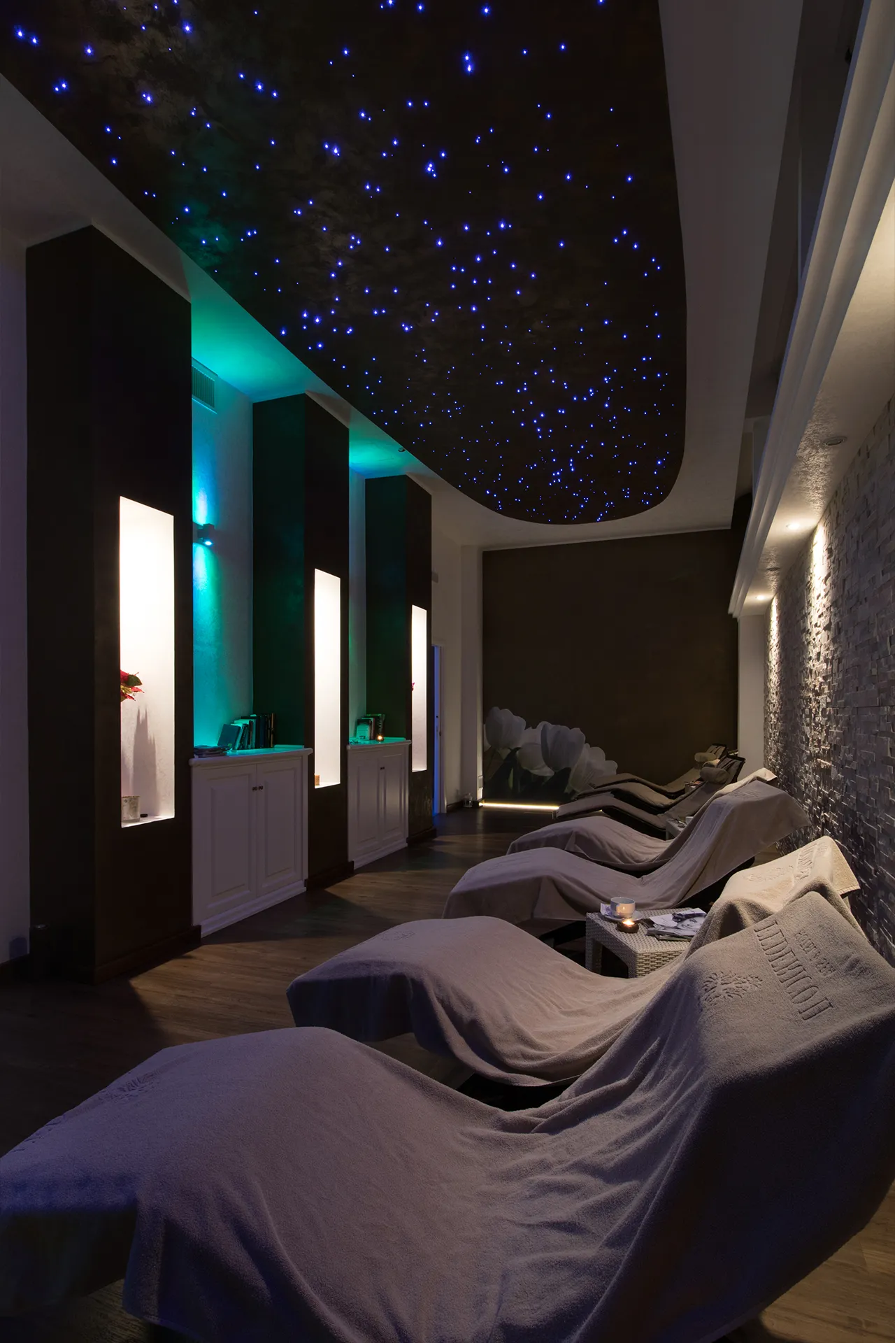 Il Federico II Palace Hotel è la sala ricevimenti a Enna con spa in cui i vostri sogni di un matrimonio perfetto prendono vita.